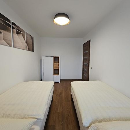 Apartman U Labe นิมบูร์ค ภายนอก รูปภาพ
