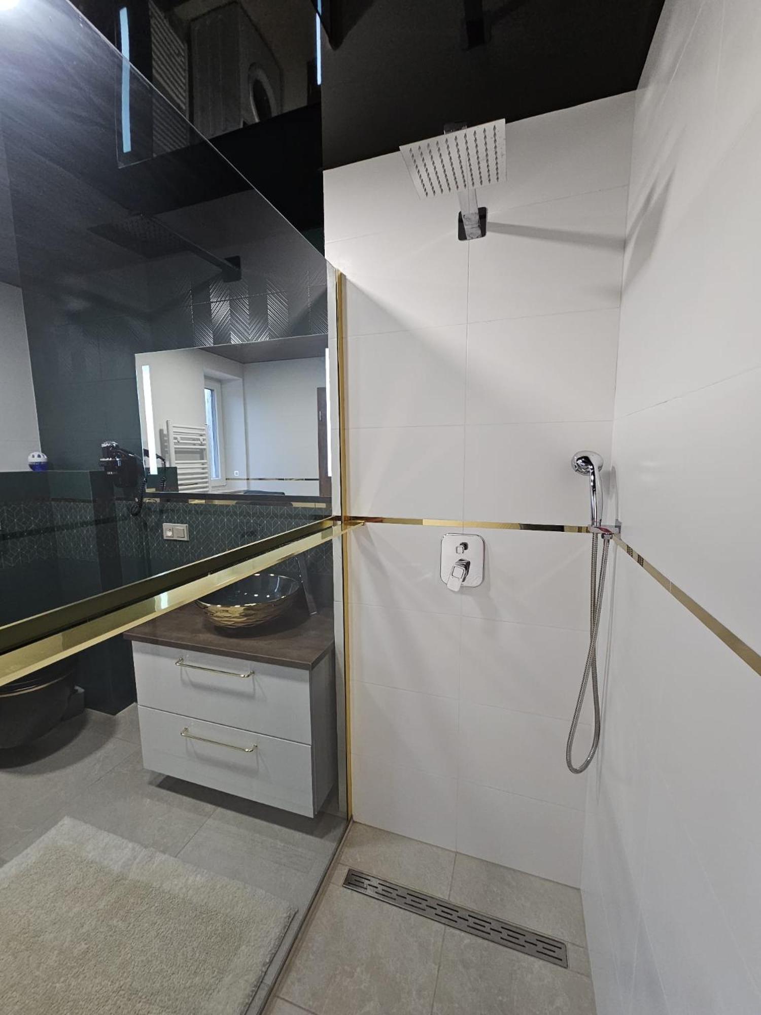 Apartman U Labe Apartment นิมบูร์ค ภายนอก รูปภาพ