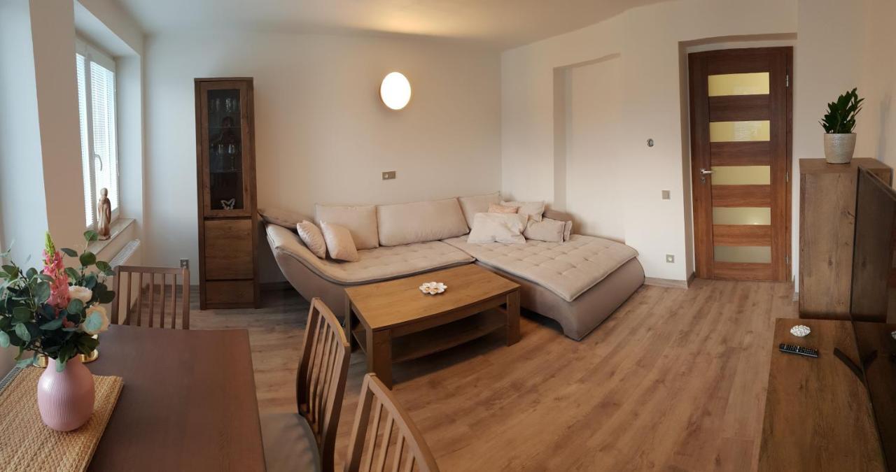 Apartman U Labe นิมบูร์ค ภายนอก รูปภาพ